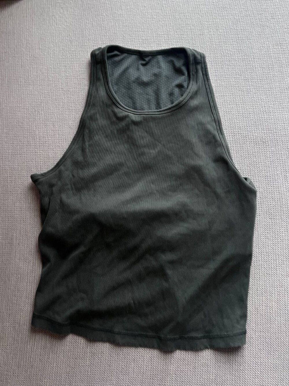 Vuori Pose Plyo Tank (Medium) - Dark Green [New without tags]